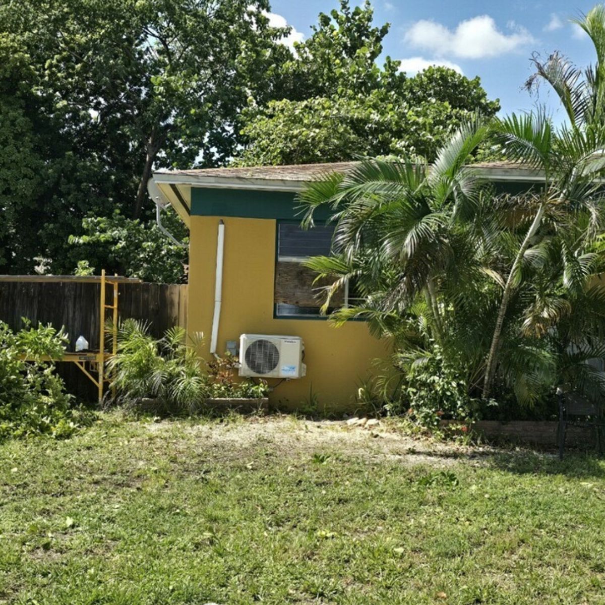 Give Your Backyard a Better Look in Dania Beach